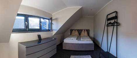 2 chambres, lit parapluie, Wi-Fi, draps fournis