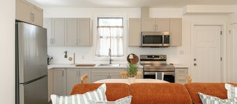 Cosy Apartment Downtown Barrie