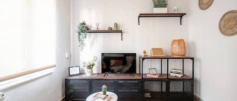 TV