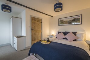 Room - Cottage With hot tub in Llan Ffestiniog, No Deposit (Blaenau Ffestiniog)