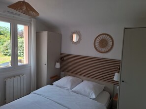 3 Schlafzimmer, Bügeleisen/Bügelbrett, Reisekinderbett, WLAN