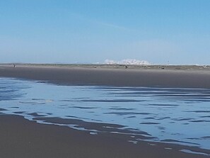 Am Strand, Liegestühle, Strandtücher