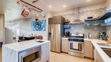 House, Multiple Beds, Patio, Garden View (844 Jerome St. (Unit 1,4) - Group) | Private kitchen | Fridge, microwave, oven, stovetop