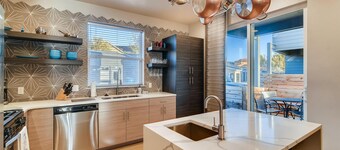 Mountain View Getaway - Groups Welcome!