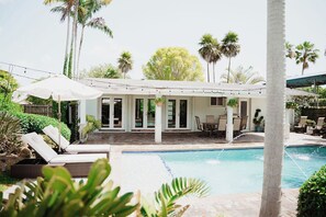 Pool - Family-Friendly 4BR Home with Pool, Playground & Boat/RV Parking (Cutler Bay)