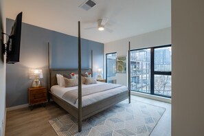 8 chambres, bureau, lit parapluie, Wi-Fi