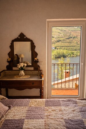 4 間睡房、熨斗/熨衫板、Wi-Fi、床單