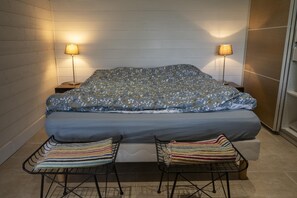 2 chambres, lit parapluie, Wi-Fi, draps fournis