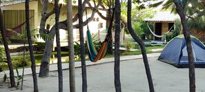 Chalet Deluxe, vue jardin | Enceinte de l’hébergement