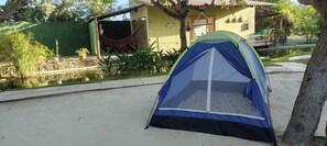 Chalet Deluxe, vue jardin | Enceinte de l’hébergement