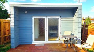 Cabin | Outdoor dining