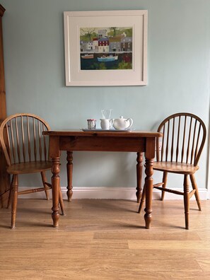 In-room dining - The Lower Deck (Falmouth)