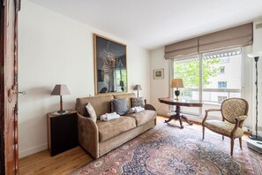 TV connectée, espaces bureaux, imprimantes