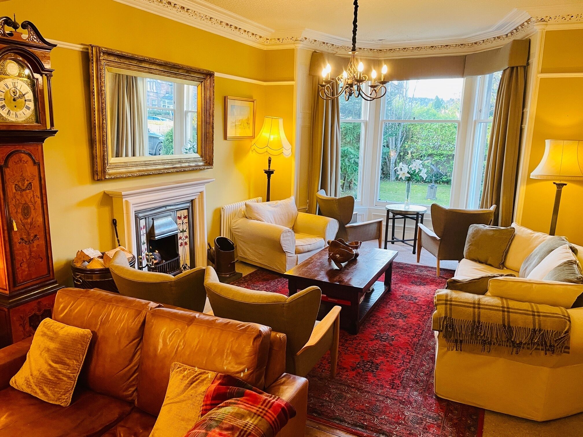 Luxury Villa | Living area | Flat-screen TV, DVD player