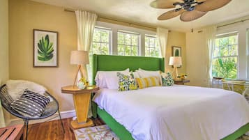 5 slaapkamers, een bureau, een strijkplank/strijkijzer, gratis wifi