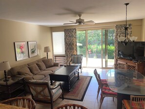 TV connectée, lecteur de DVD, chaîne hi-fi