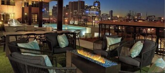 Deep Ellum Theatre Suite - The Black Collection