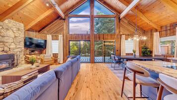 Télévision, cheminée