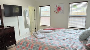 3 bedrooms, desk, iron/ironing board, travel cot