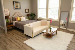 1 dormitorio, escritorio, tabla de planchar con plancha y wifi gratis