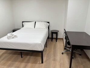 4 bedrooms, WiFi, bed sheets