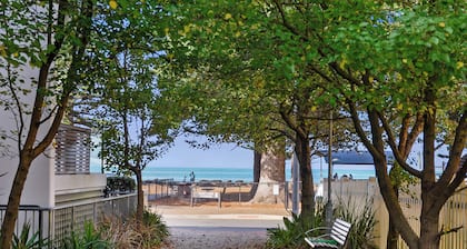 Coastal Breeze
