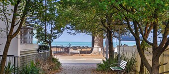 Coastal Breeze