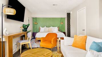 1 bedroom, desk, iron/ironing board, WiFi