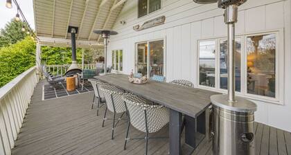 Beach Cottage w/ Water Access