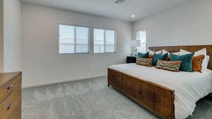 Unclassified image, 4 of 45, button - Discover Luxury Living in Summerlin West-Charming 3-Bed, Home in Las Vegas (Las Vegas)