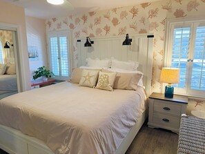 4 bedrooms, iron/ironing board, travel cot, free WiFi