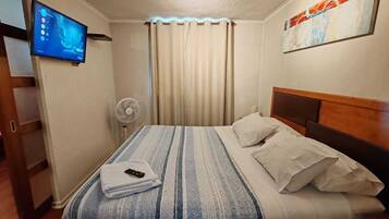 1 habitación, wifi y ropa de cama