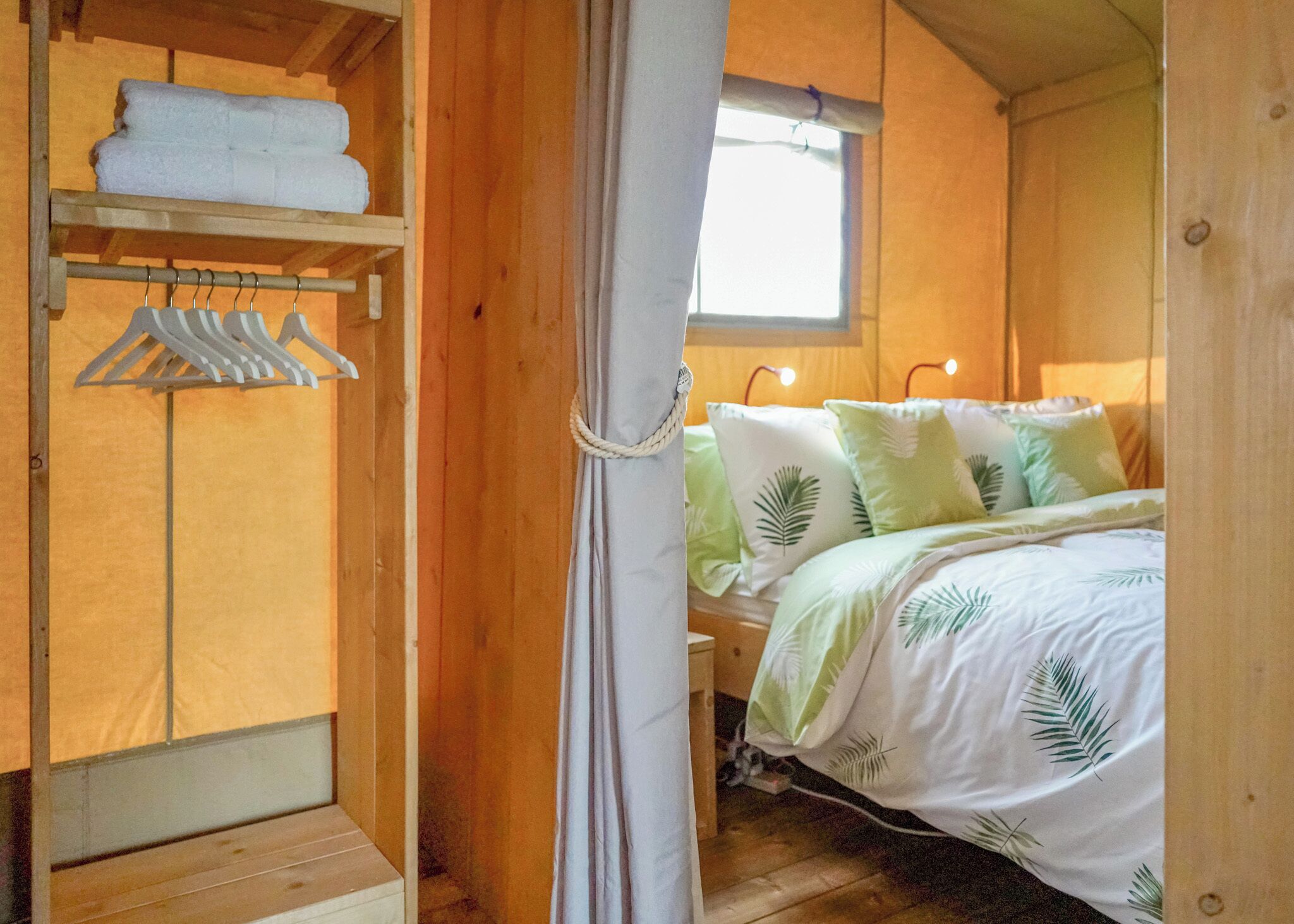2 bedrooms, WiFi (free)