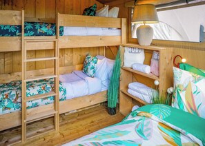 2 室のベッドルーム