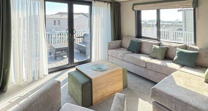 3 bedroom accommodation in Colchester