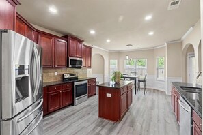 Microwave, oven, stovetop, dishwasher