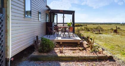 Cosy Tiny Home – Peaceful Paddock Stay