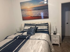 3 bedrooms, desk, iron/ironing board, WiFi