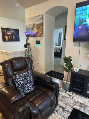 3 chambres, bureau, fer et planche à repasser, Wi-Fi