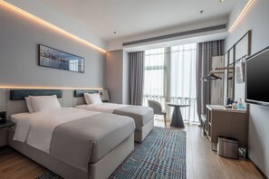 Basic Double Room, City View | In-room safe, desk, laptop workspace, blackout curtains - Wanda Yue Nanchang Intl. Expo City (Nanchang)