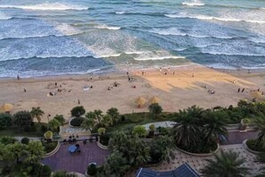 Beach towels - Honghai Bay Haihang Holiday Hotel (Huidong)