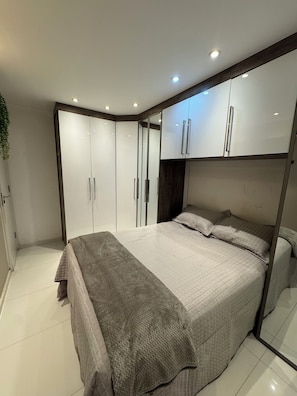2 Schlafzimmer, Bügeleisen/Bügelbrett, WLAN, Bettwäsche