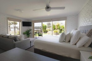 1 bedroom, iron/ironing board, WiFi