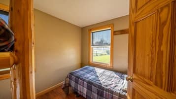 2 bedrooms