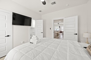 6 chambres, fer et planche à repasser, Wi-Fi, draps fournis