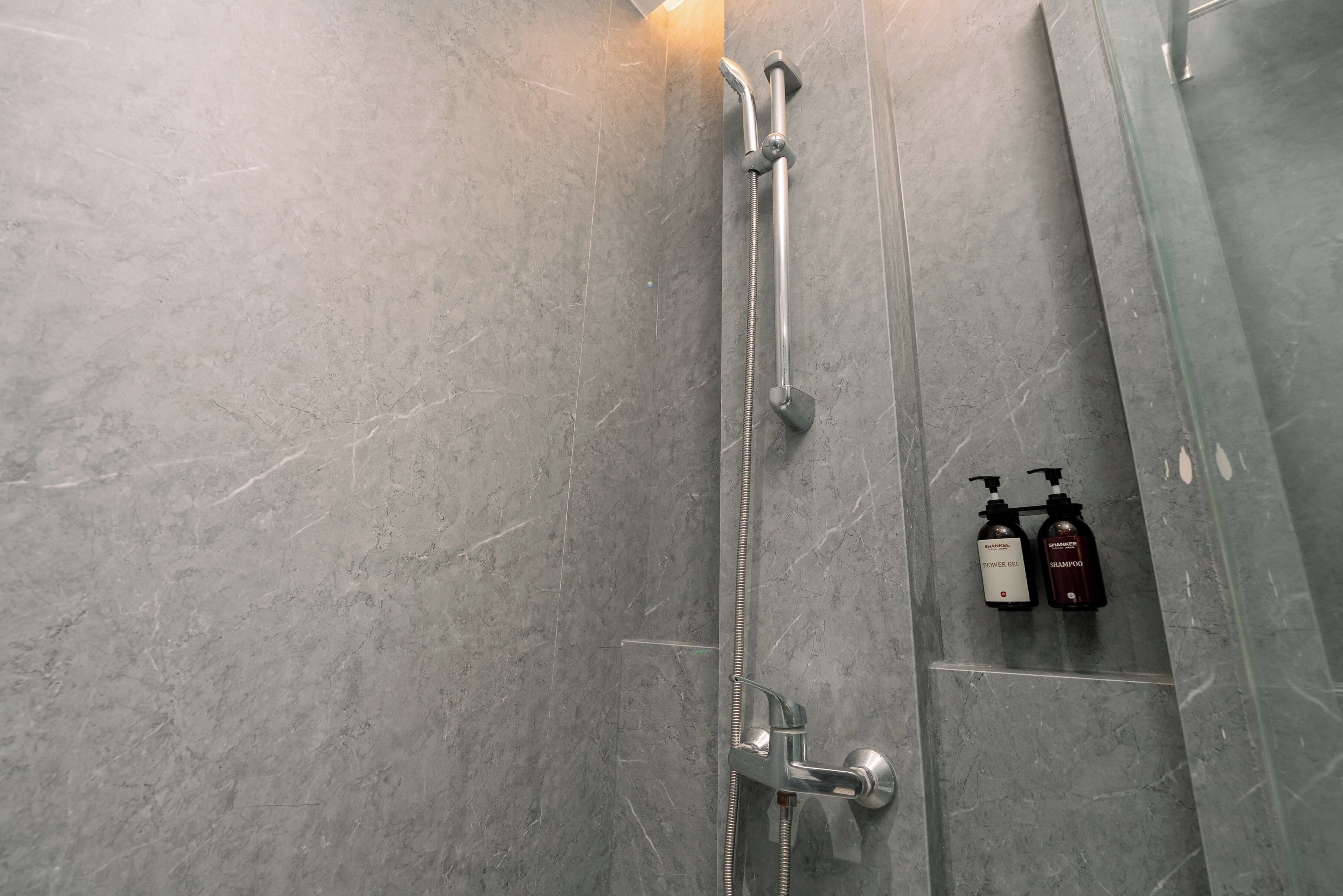 Shower, towels, soap, shampoo