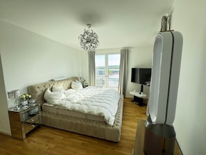 2 slaapkamers, een strijkplank/strijkijzer, gratis wifi, beddengoed