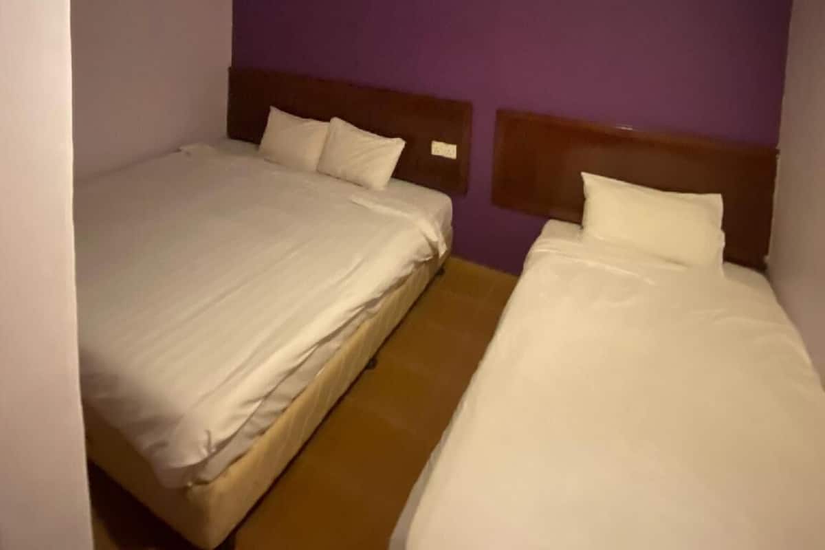 Habitación triple estándar | Escritorio y wifi gratis
