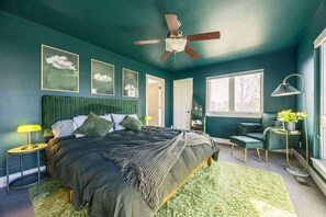 4 bedrooms, in-room safe, iron/ironing board, travel cot