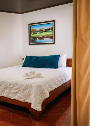 Deluxe Room, Air conditioning, Garden View